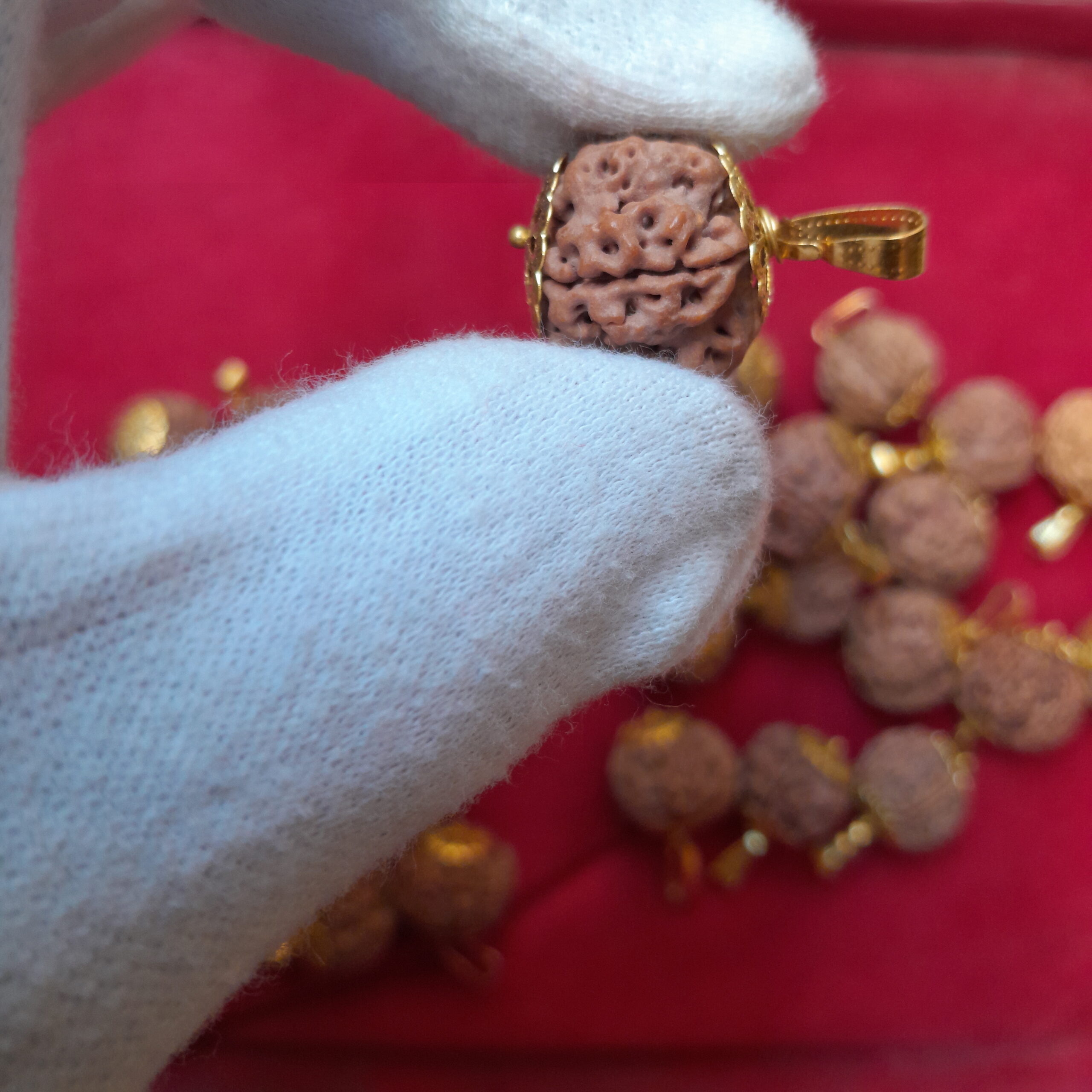 5 mukhi pendent 5 mukhi pendent